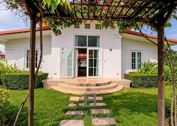 Bali Style 2 Bedroom Villa With Pool - B99 Hua Hin
